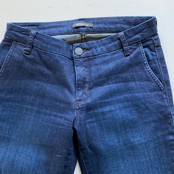STS Blue Flare Jeans. Size 27 X 32” in length. - Picture 11 of 11